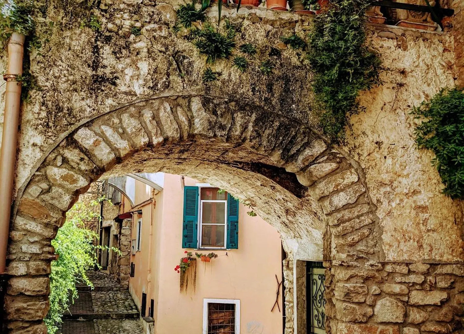 248 - Casa Amarcord - Appartamento Vintage Vista Mare E A Pochi Minuti Dal Centro Di Sanremo