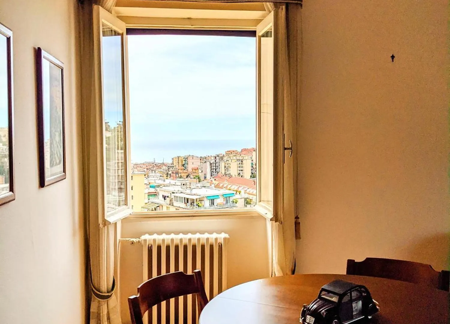 248 - Casa Amarcord - Appartamento Vintage Vista Mare E A Pochi Minuti Dal Centro Di San Remo Appartement